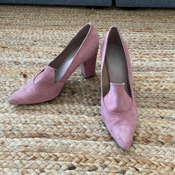 Donald Pliner Pink Suede Pumps - Picture 3 of 3